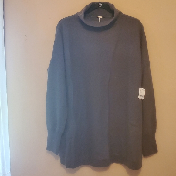 Free People Ottoman Cashmere Tunic- purple coal - Picture 5 of 16